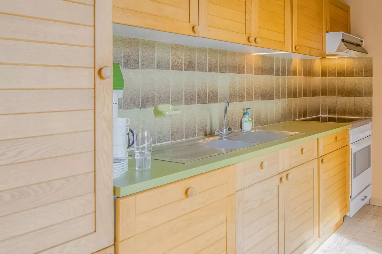 Grusone 53-Kitchen