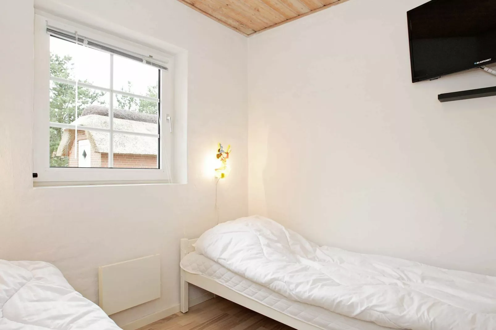 12 person holiday home in Ulfborg-Indoor