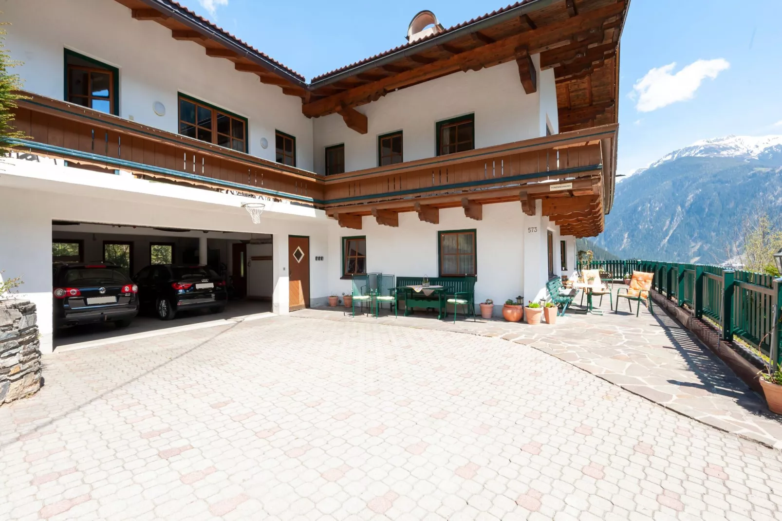 Schmalzl II-Exterior summer