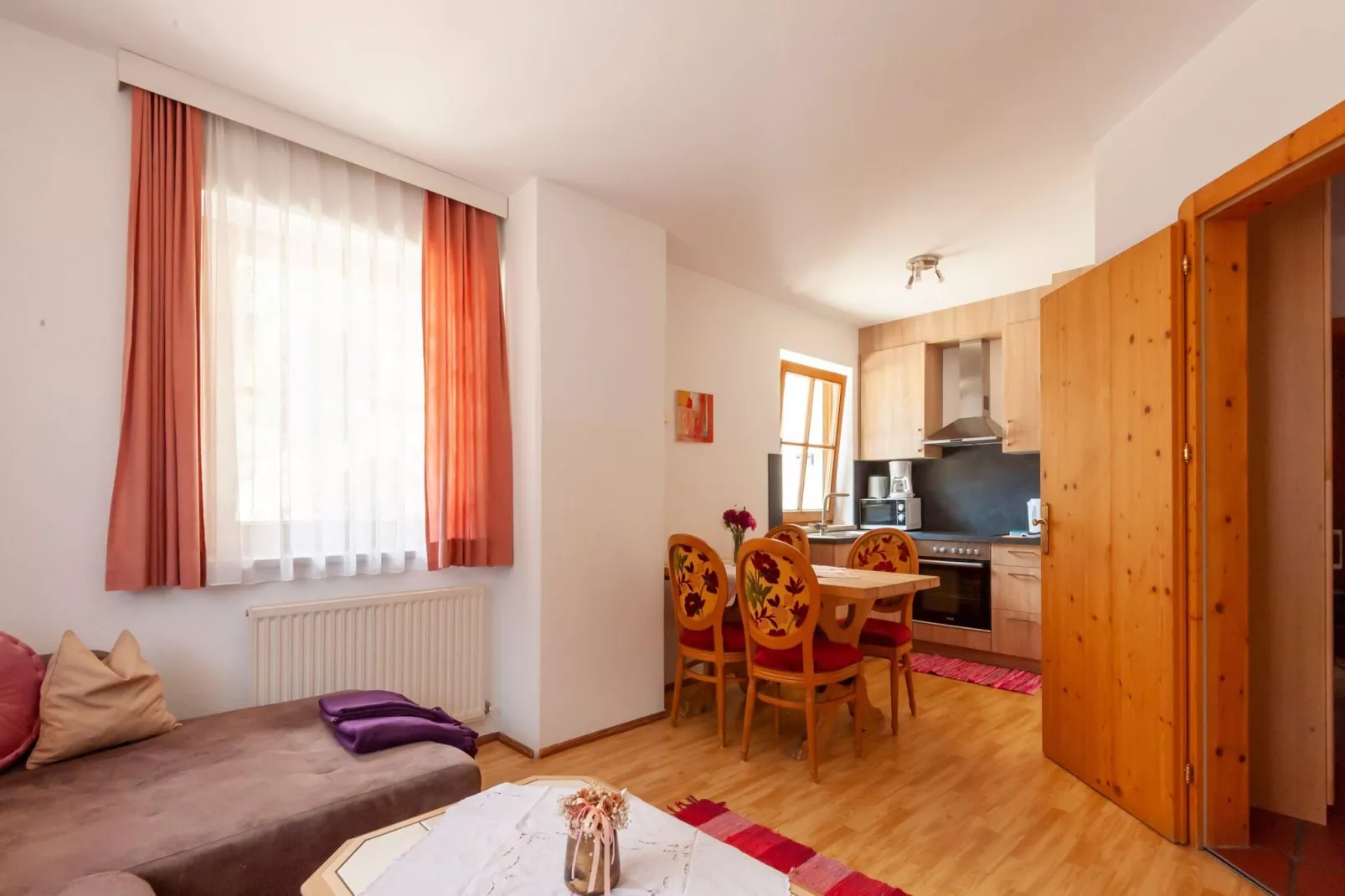 Schmalzl II-Living room