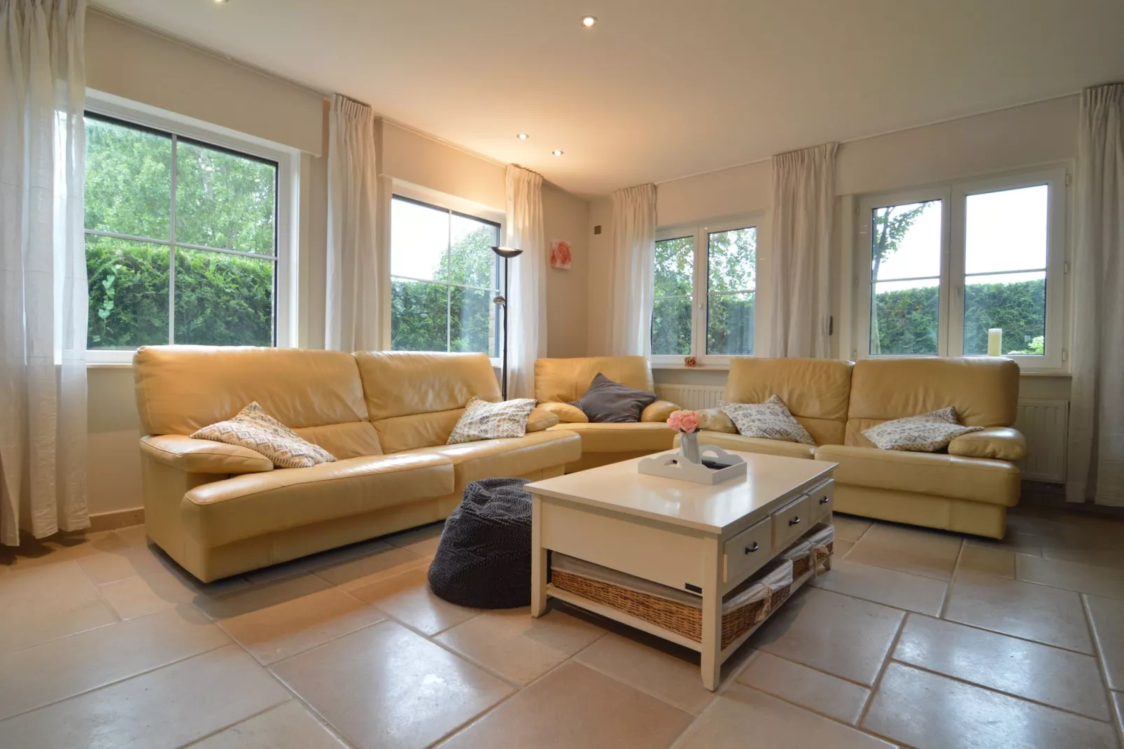 Frontzate-Living room