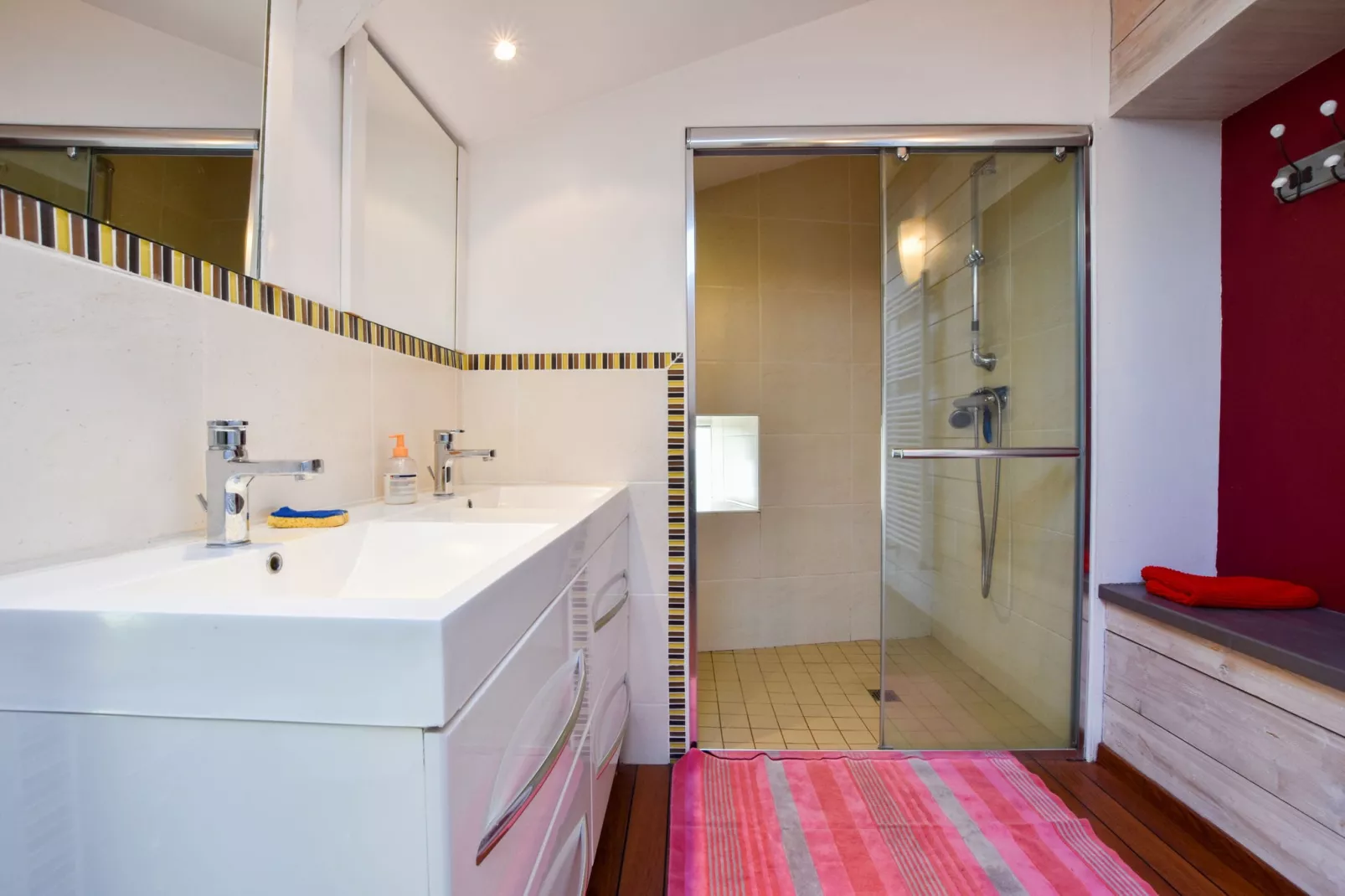 Arrée-Bathroom