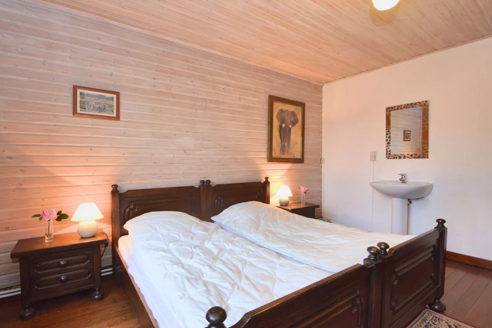 La Rochoise-Bedroom