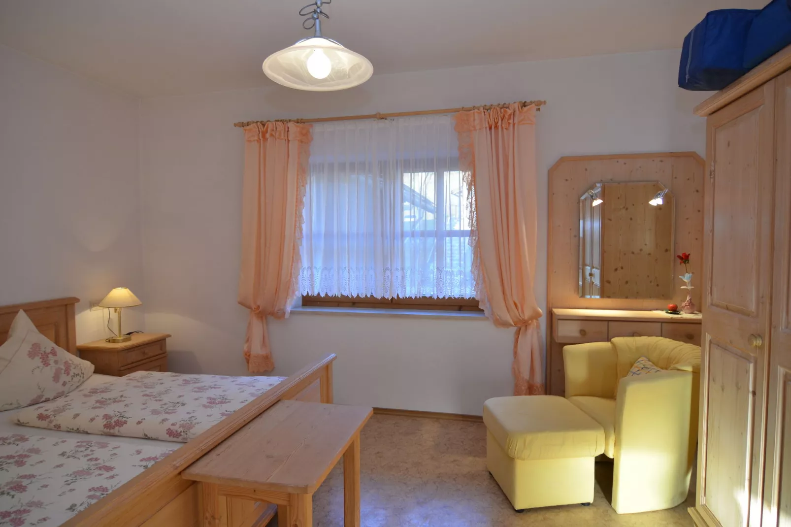 Im Zellertal-Schlafzimmer