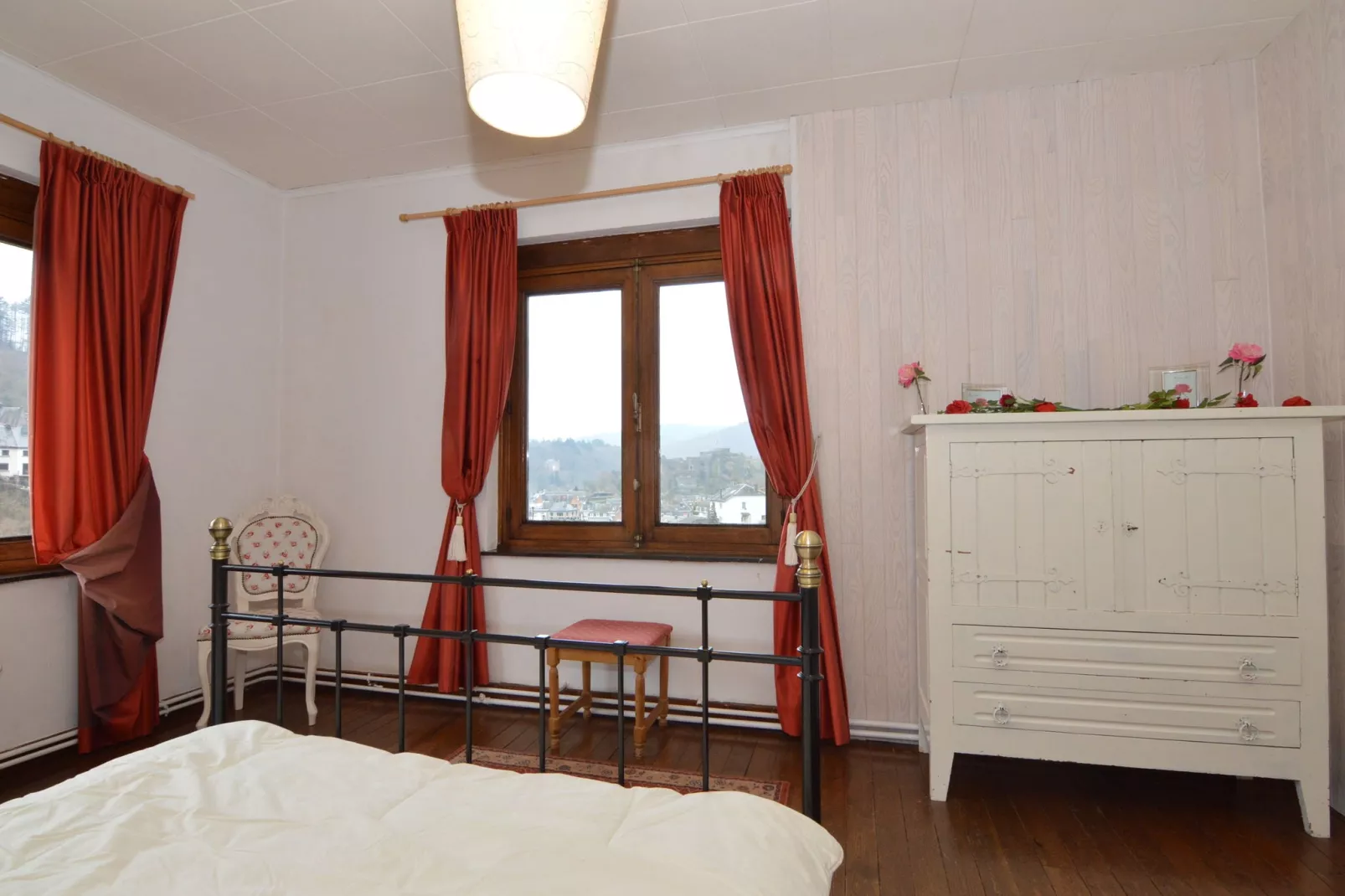 La Rochoise-Bedroom