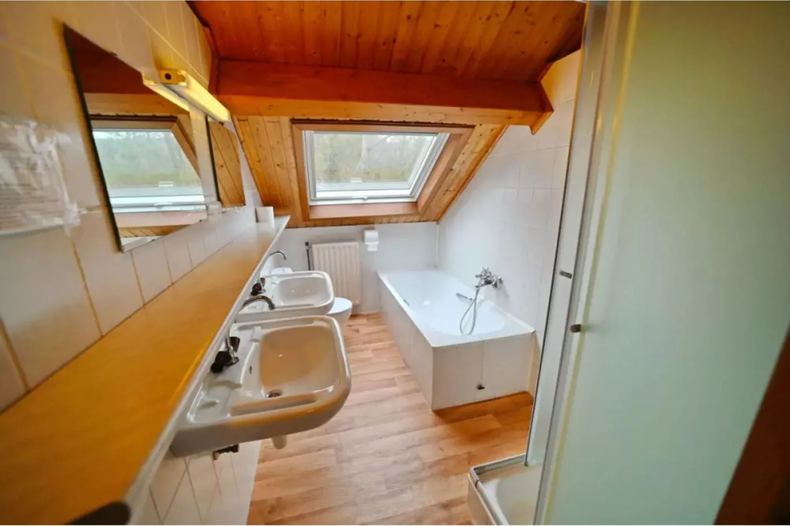 Le Mirador-Bathroom