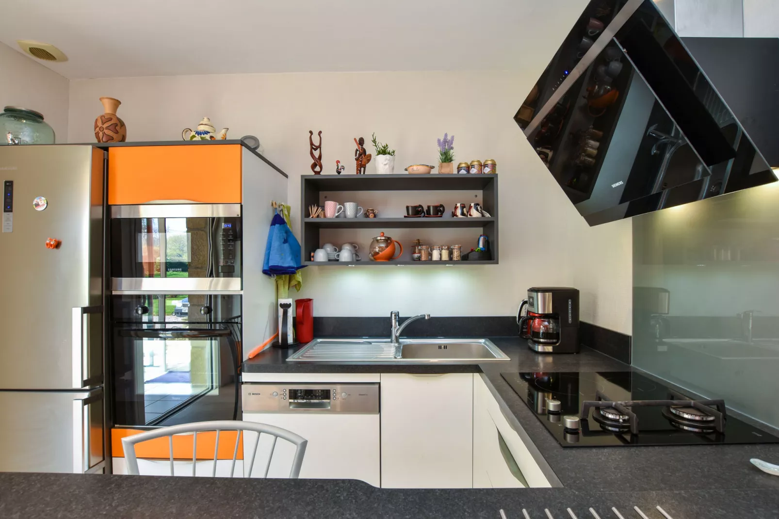 Belle maison bretonne-Cuisine