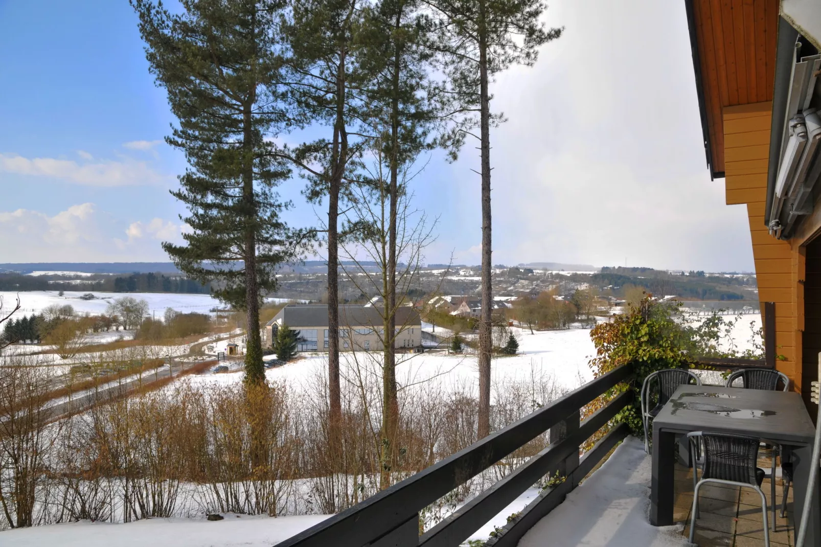 Le Mirador-View winter