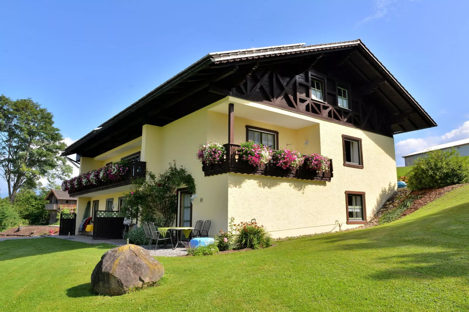Bayerischer Wald-Exterior in summer