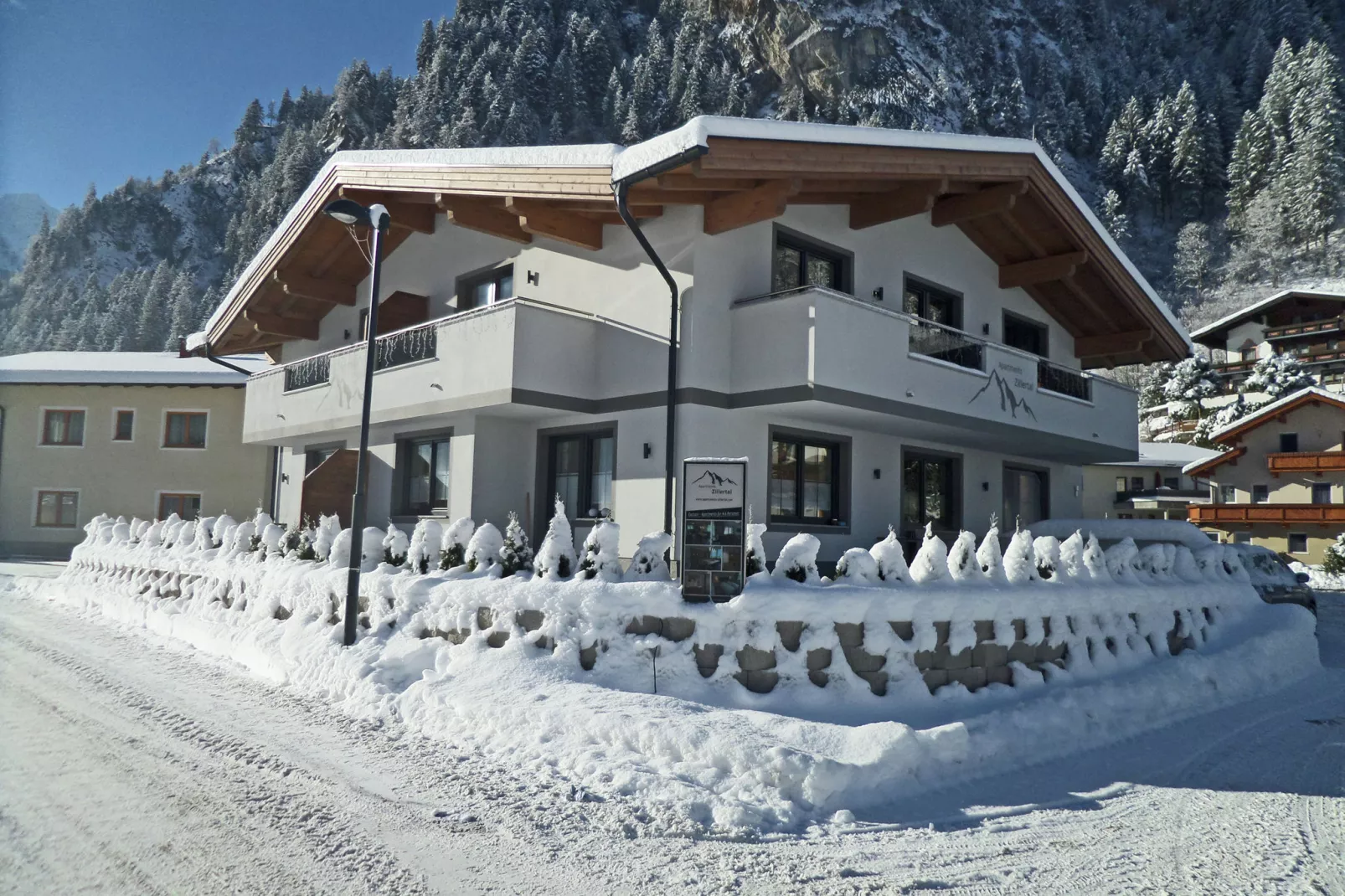 Apartments Zillertal-Exterior winter