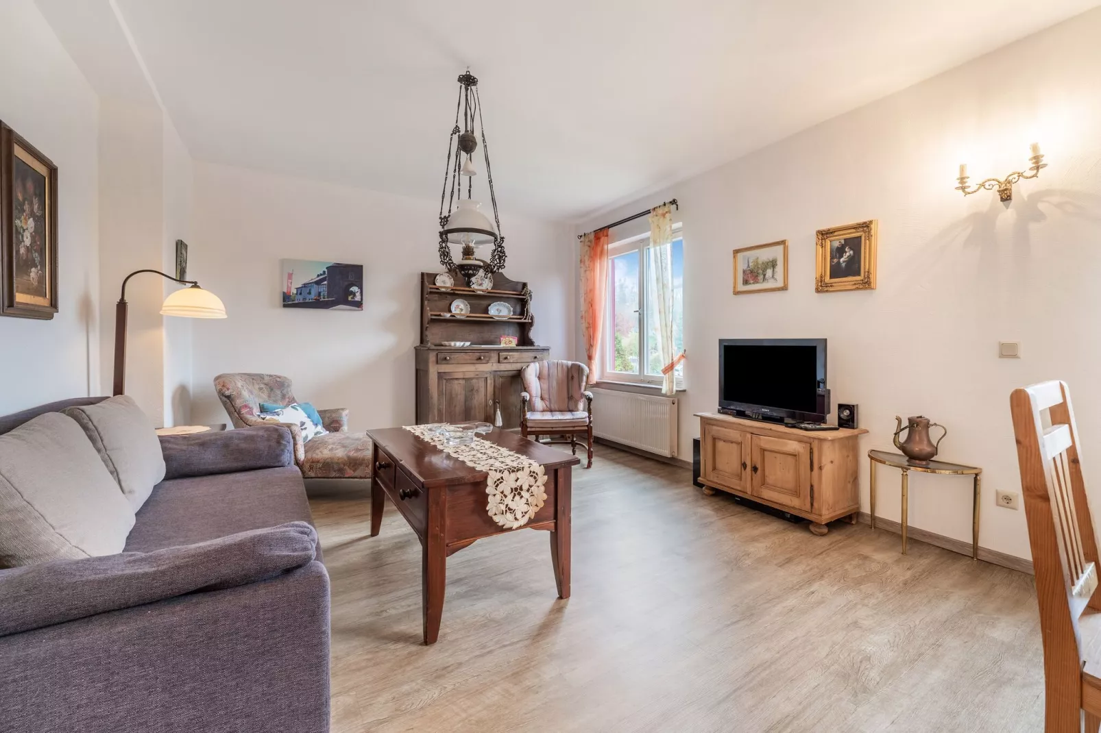 Burghof woning A-Living room