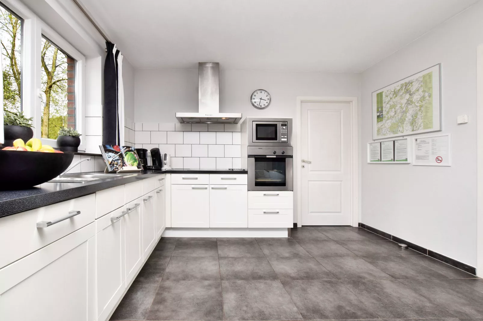 Ilona-Kitchen