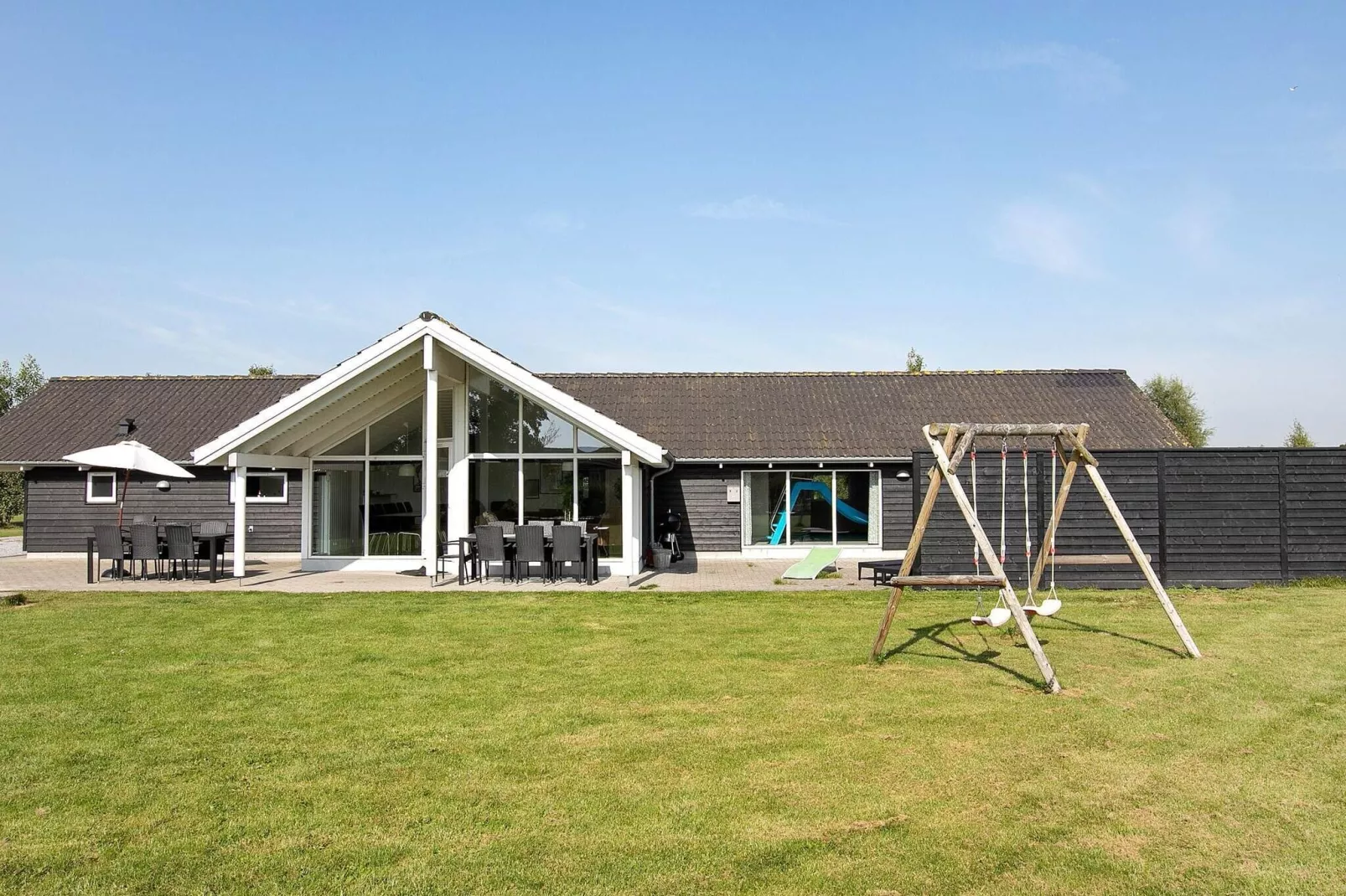 Luxury Pool Retreat - By Traum Ferienwohnungen-Outdoor