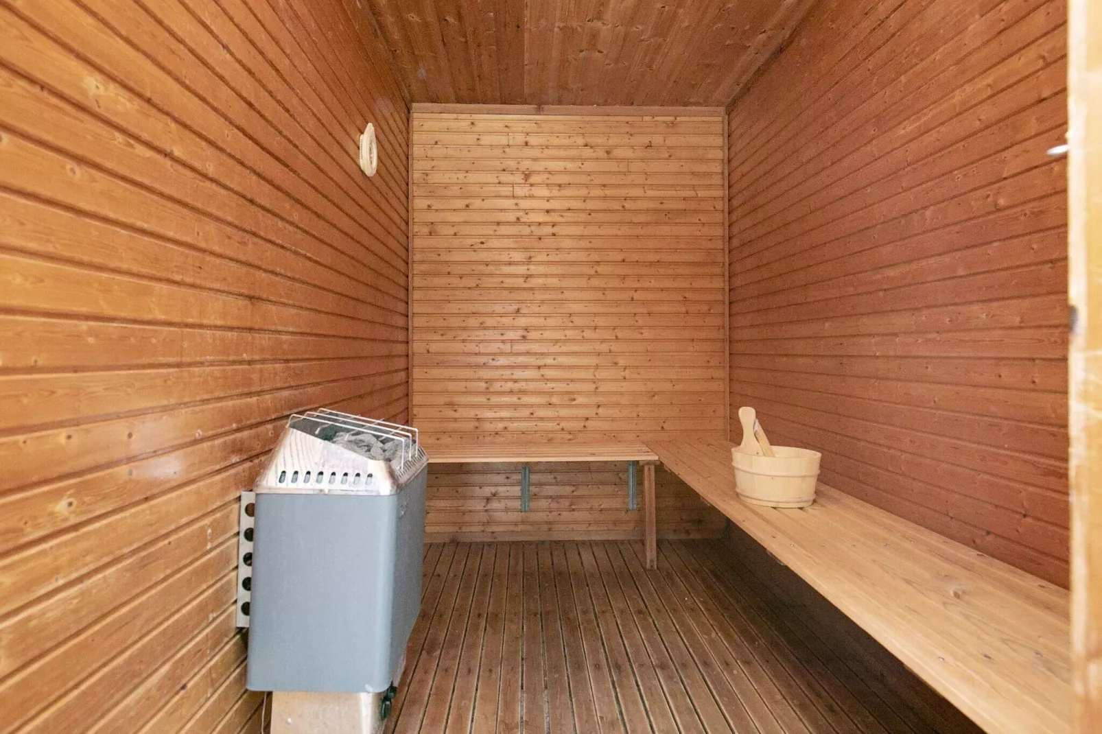 15 Personen Ferienhaus in Hals-By Traum-Sauna