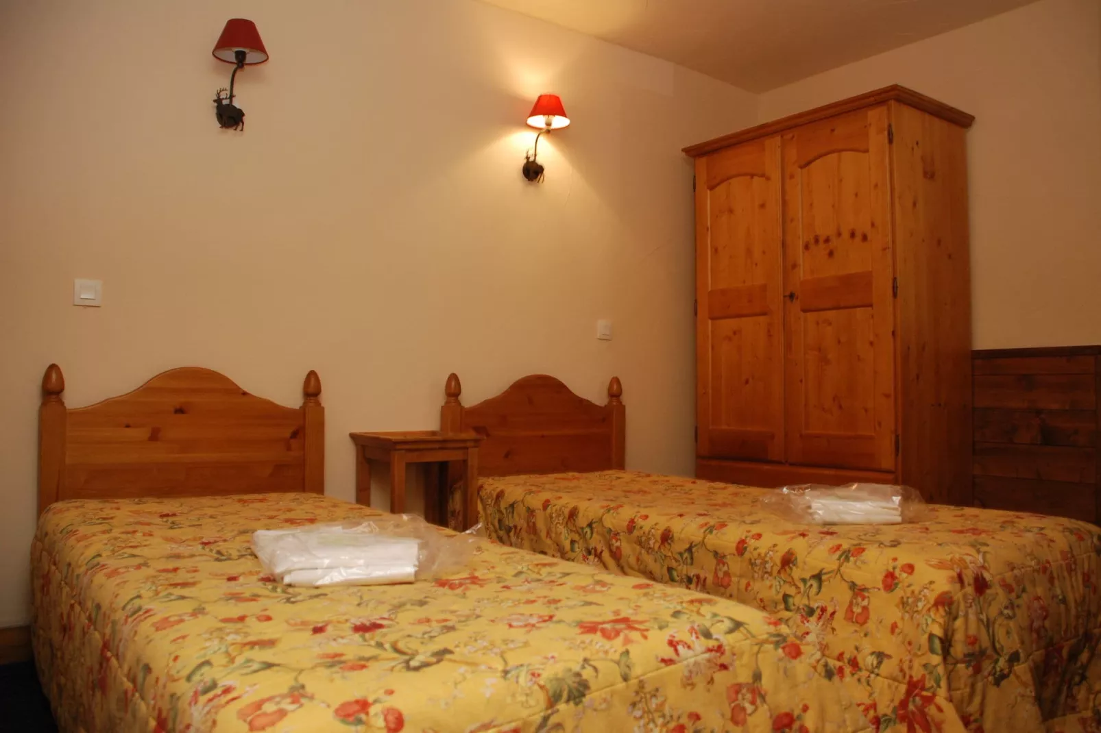 Chalet Altitude Val 2400 1-Chambre