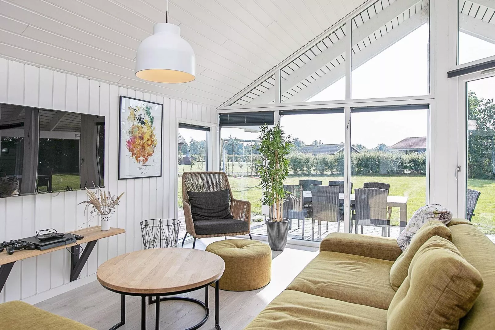 Luxury Pool Retreat - By Traum Ferienwohnungen-Indoor