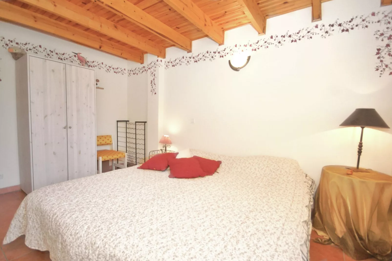 Villes sur Auzon-Bedroom