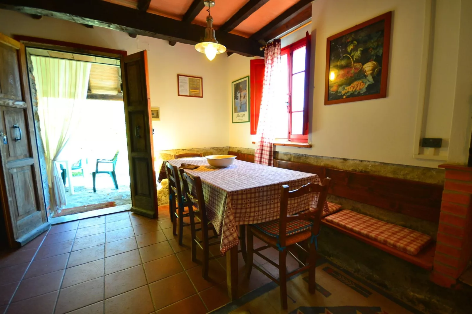 Partitoio Caprioli-Dining room