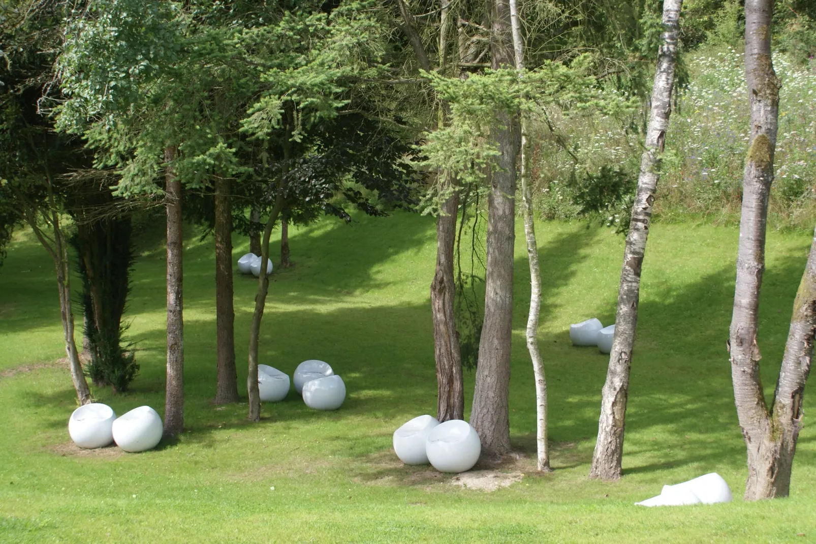Domaine de Barbouyons-Gardens summer