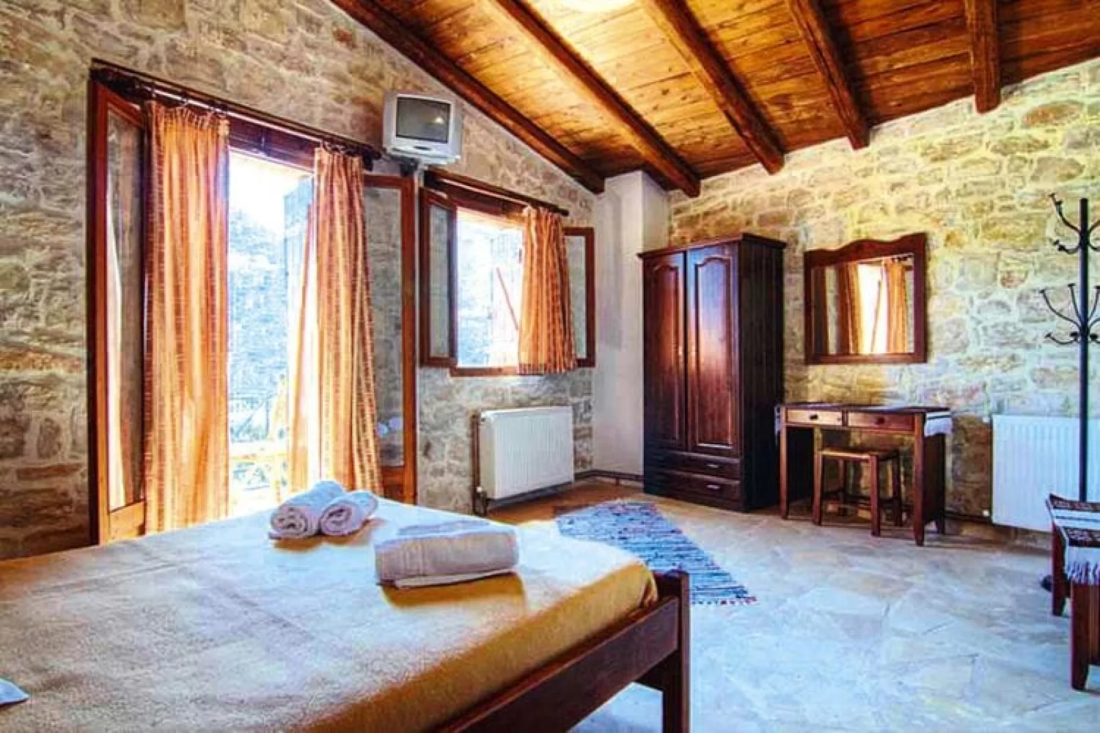Holiday homes Stone Village Bali - Large Maisonette on two levels 45 qm-Large with halfboard-Bedroom
