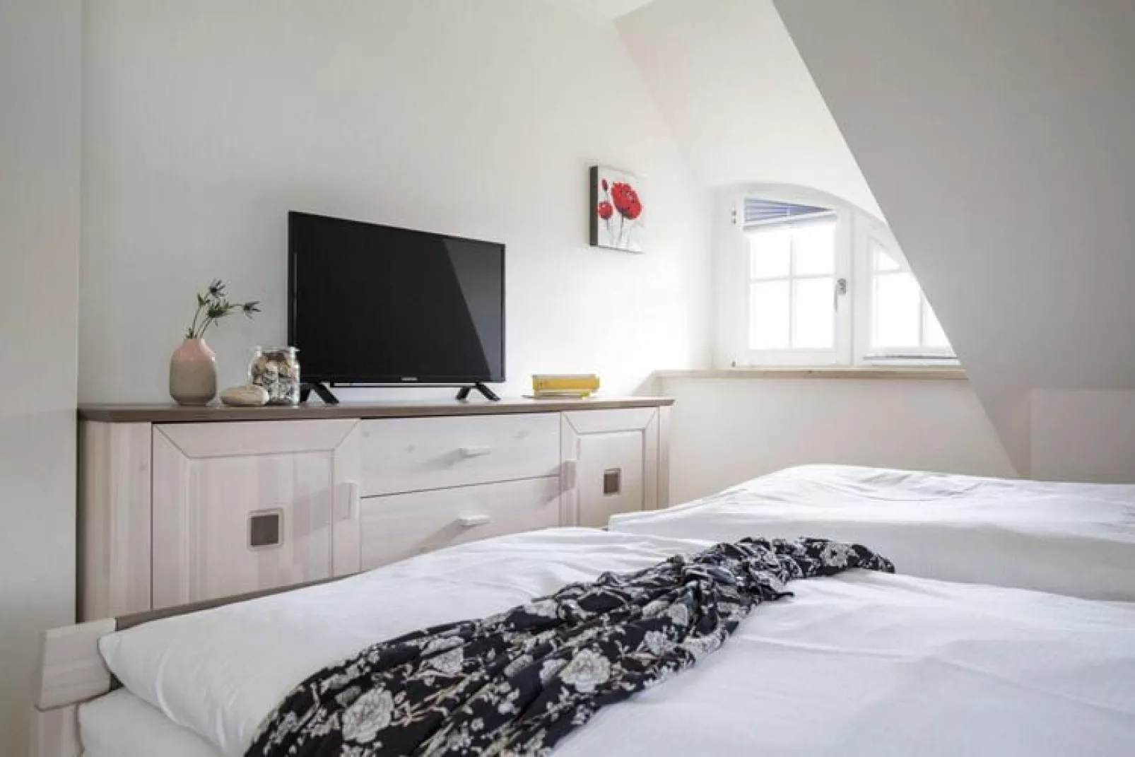 Seeadler 24-Bedroom