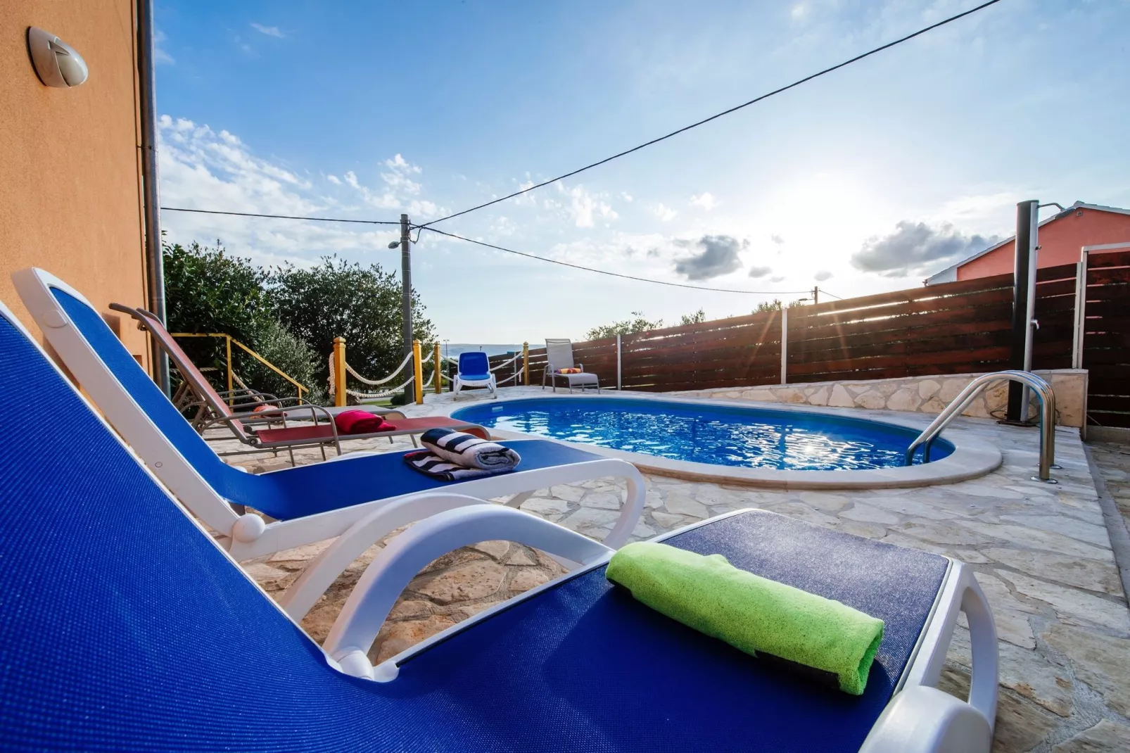 Holiday Home Zubak-Piscine