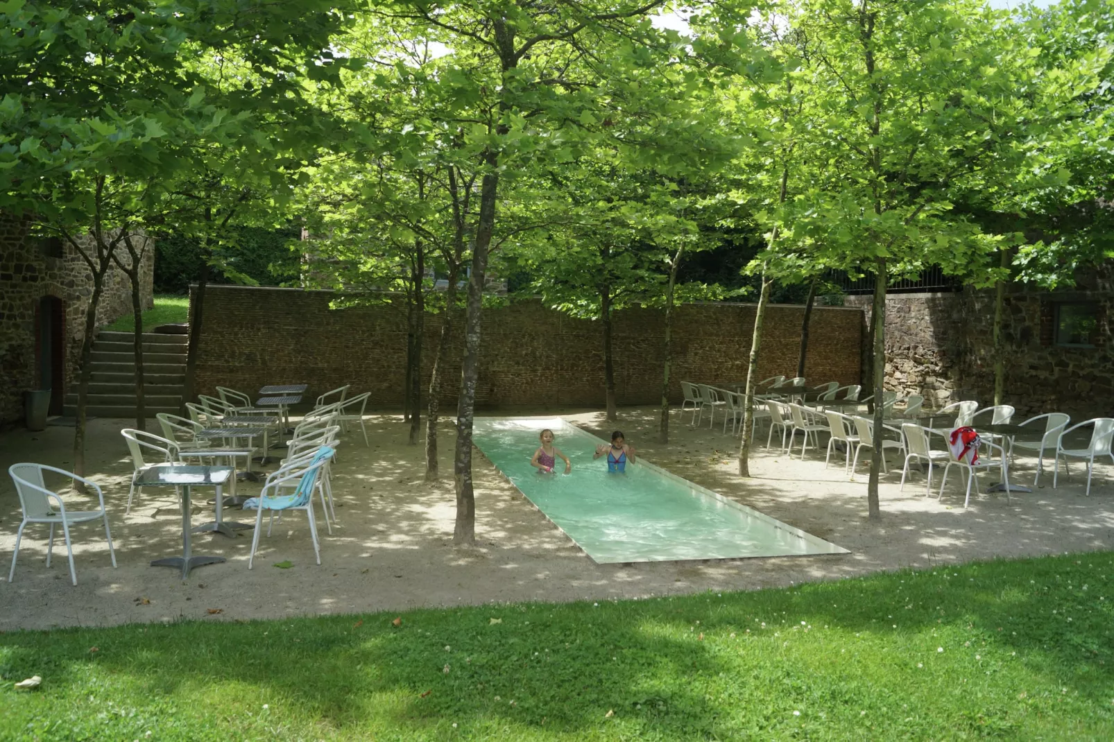 La Tour de Daverdisse-Facilities