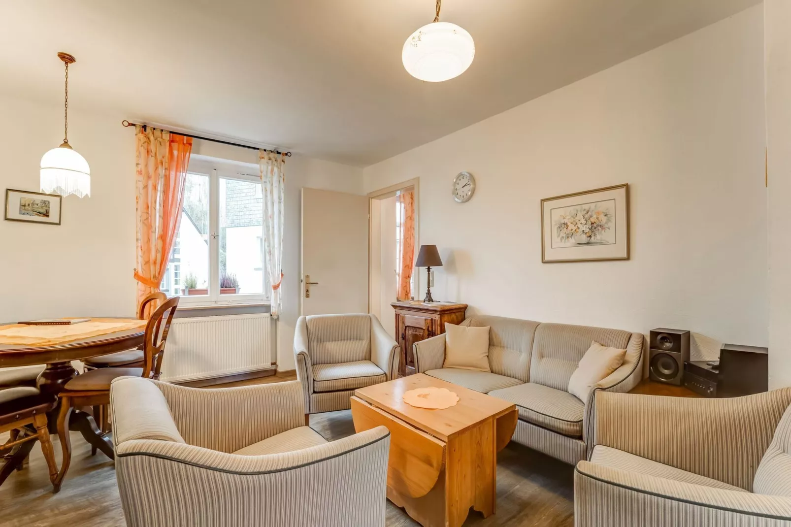 Burghof woning C-Living room