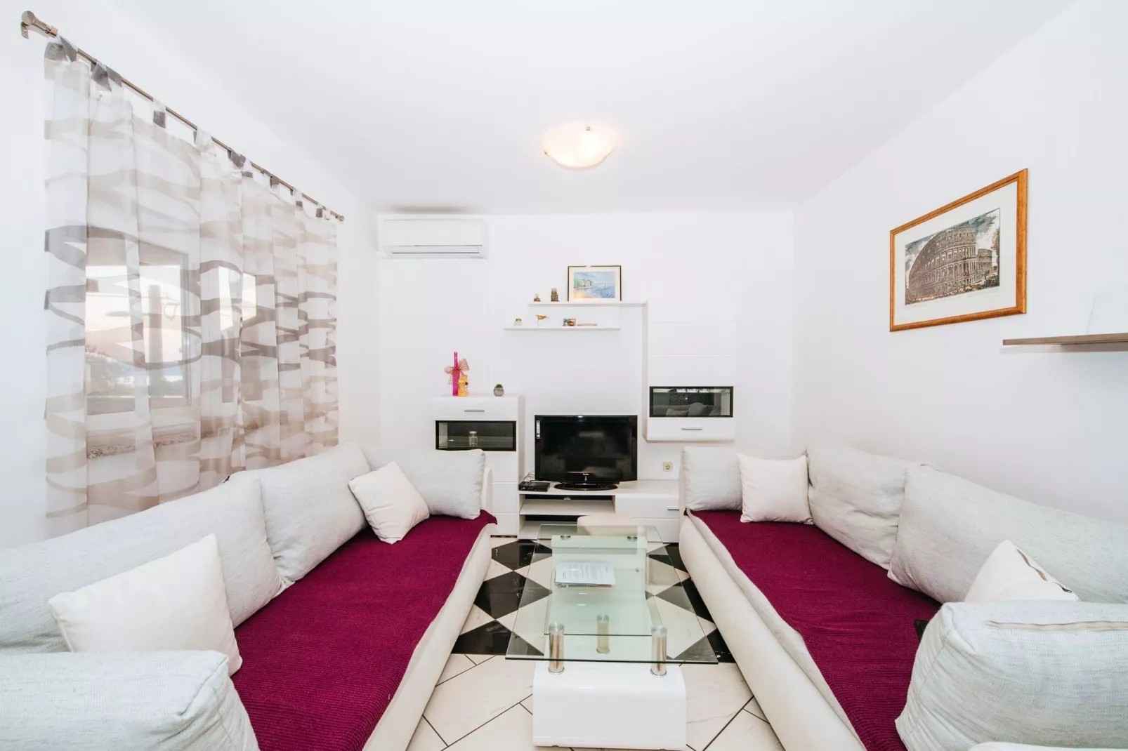 Holiday Home Zubak-Salon