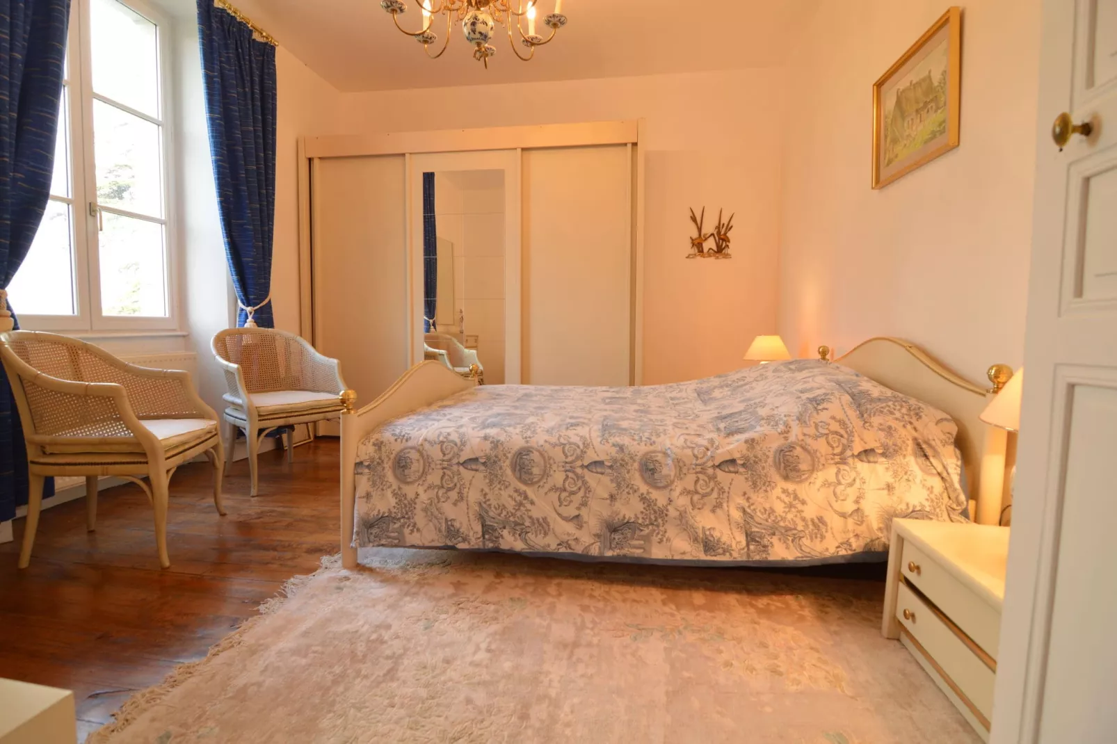 Villa Cussay-Bedroom