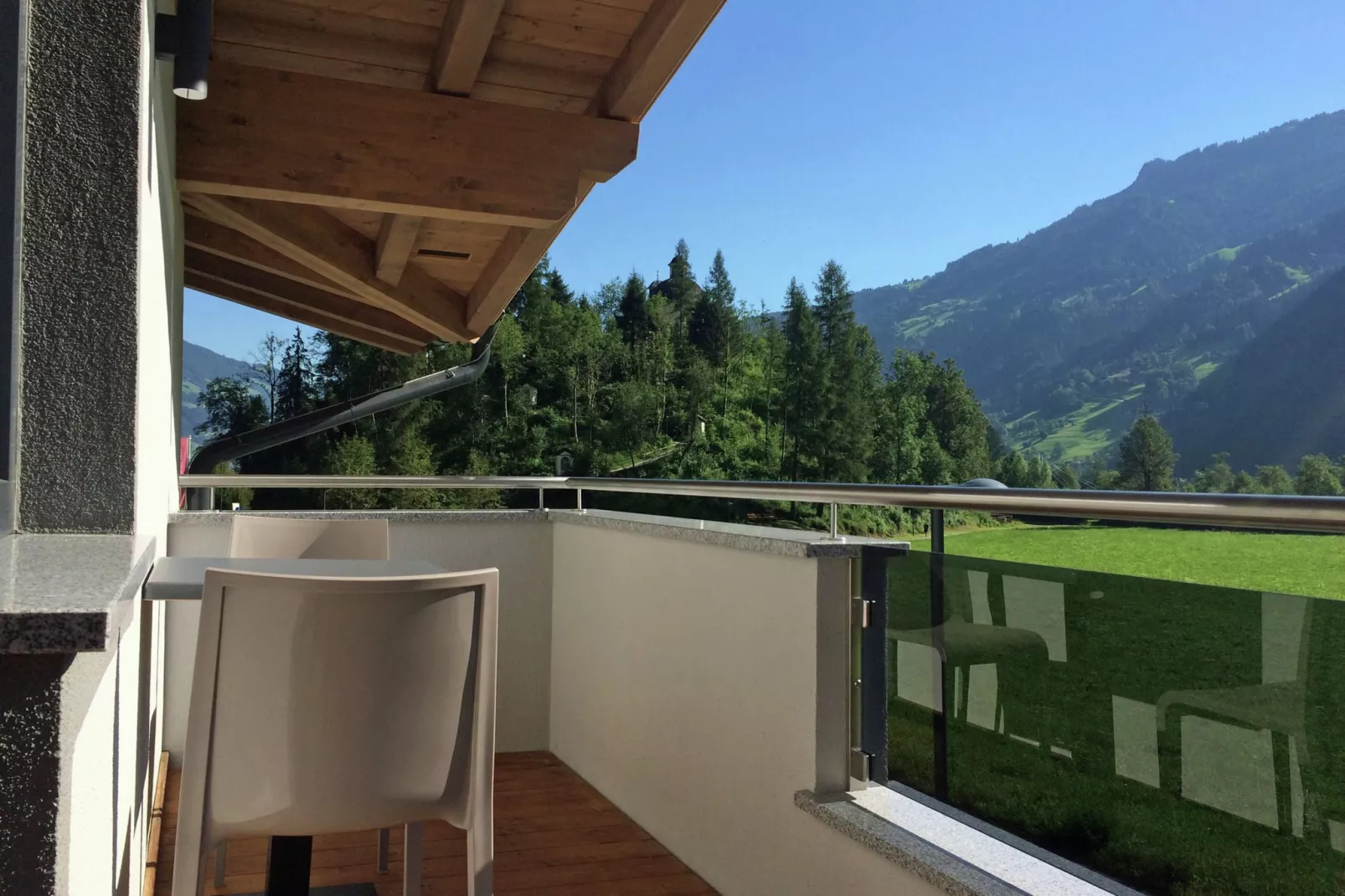 Apartments Zillertal-Terrasse / balcon