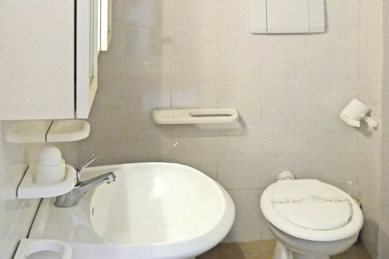 Holiday residence Il Nido dei Gabbiani Porto Pollo / Bilo Plus 5 pax in a row house-Bathroom