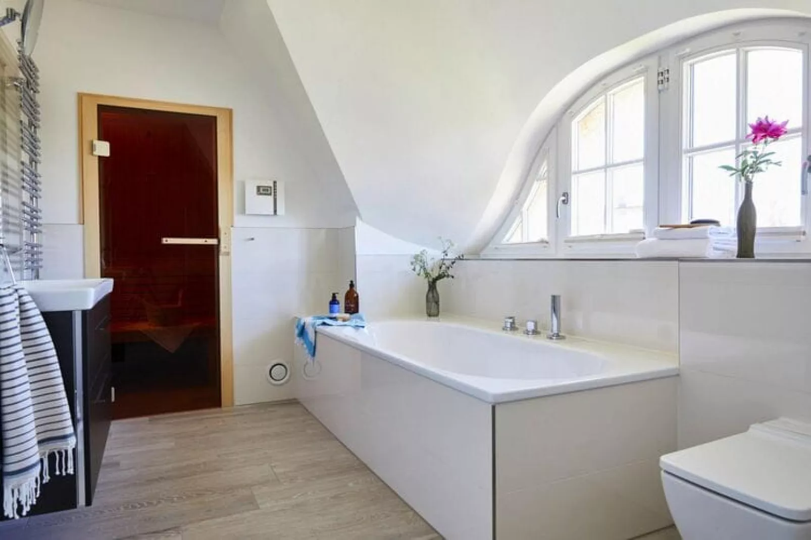 Seeadler 34-Bathroom