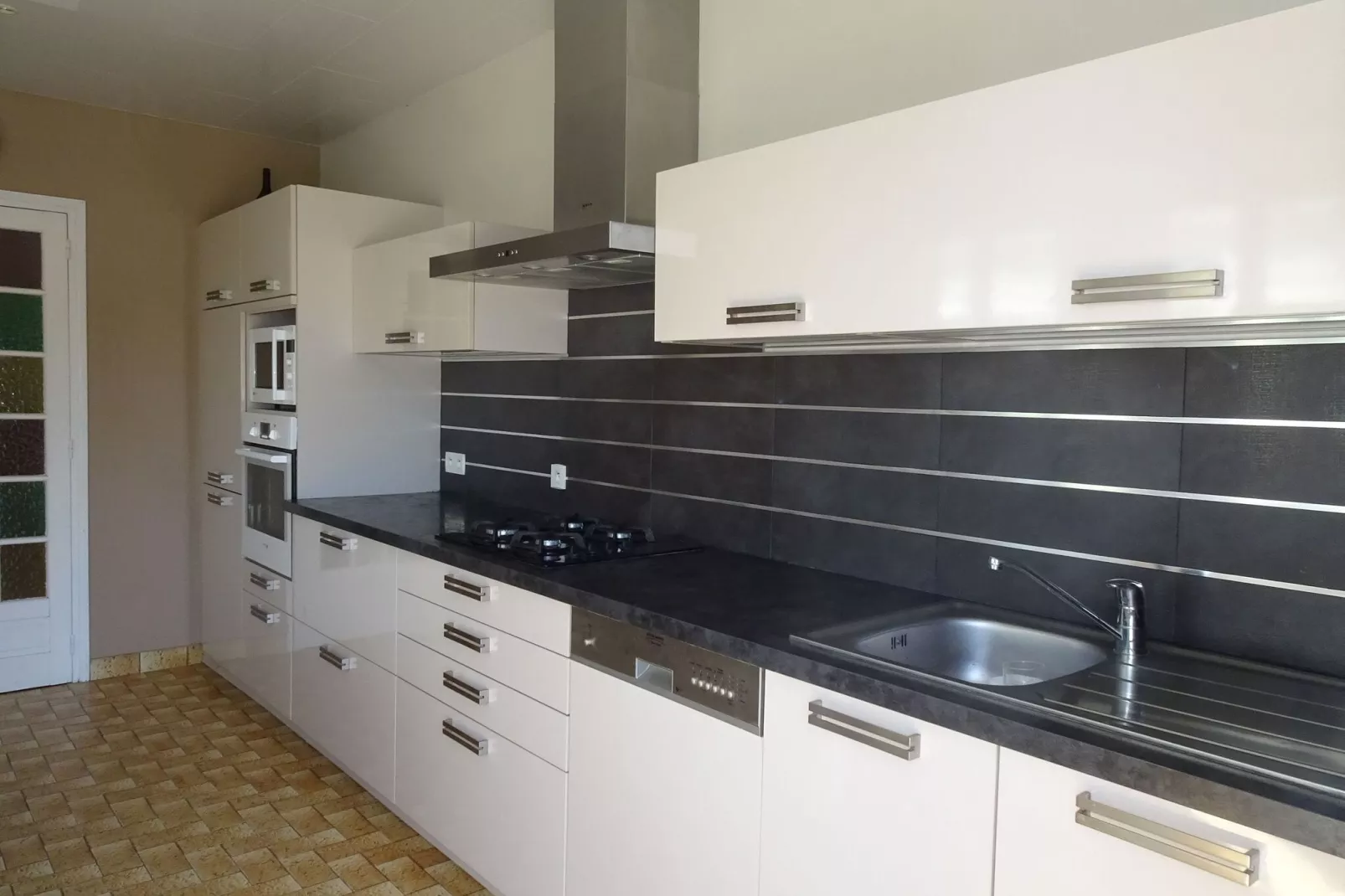 Maison de vacances Trélévern-Kitchen