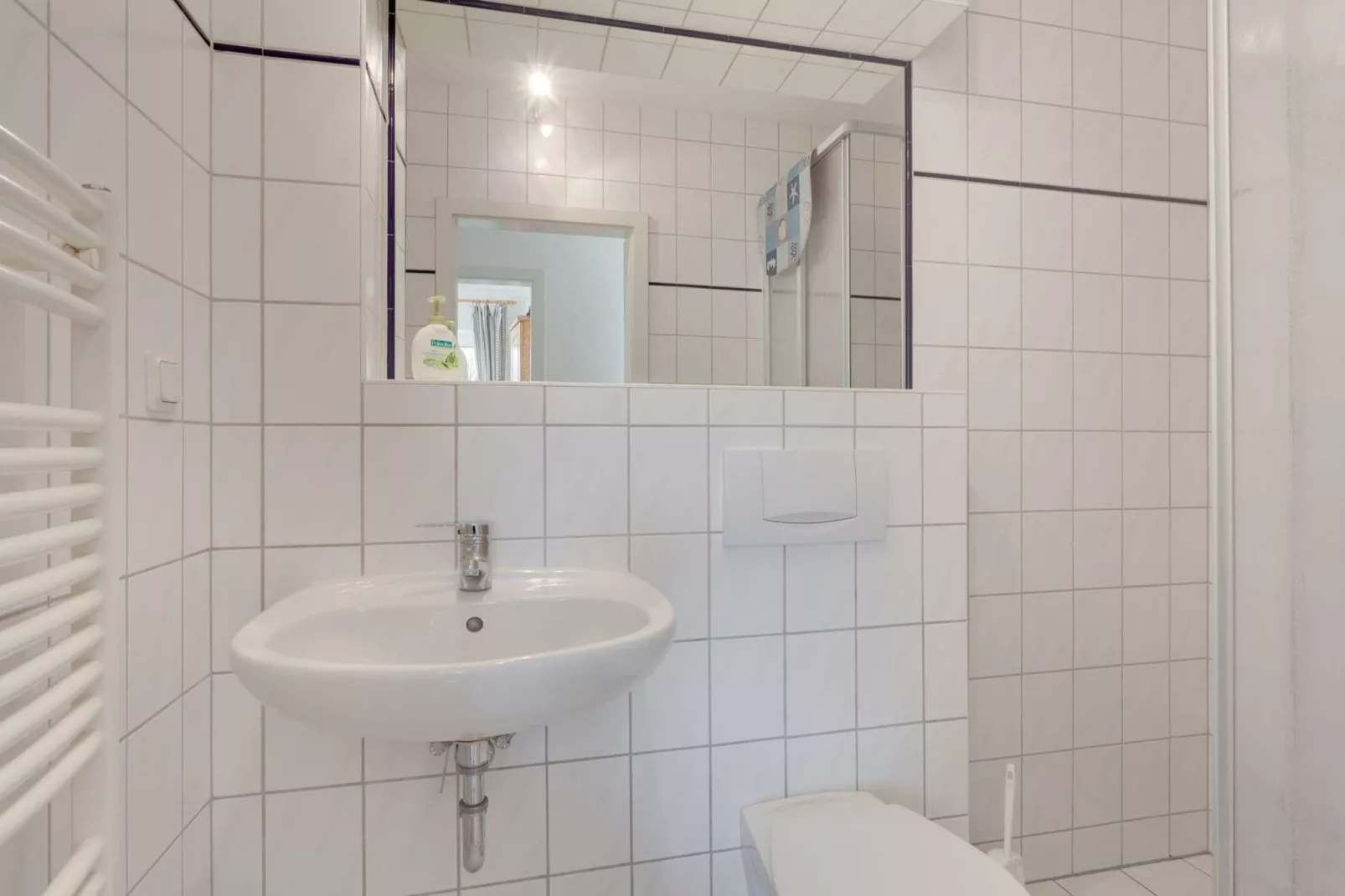 Arko 1 mit Terrasse /Strand-Bathroom