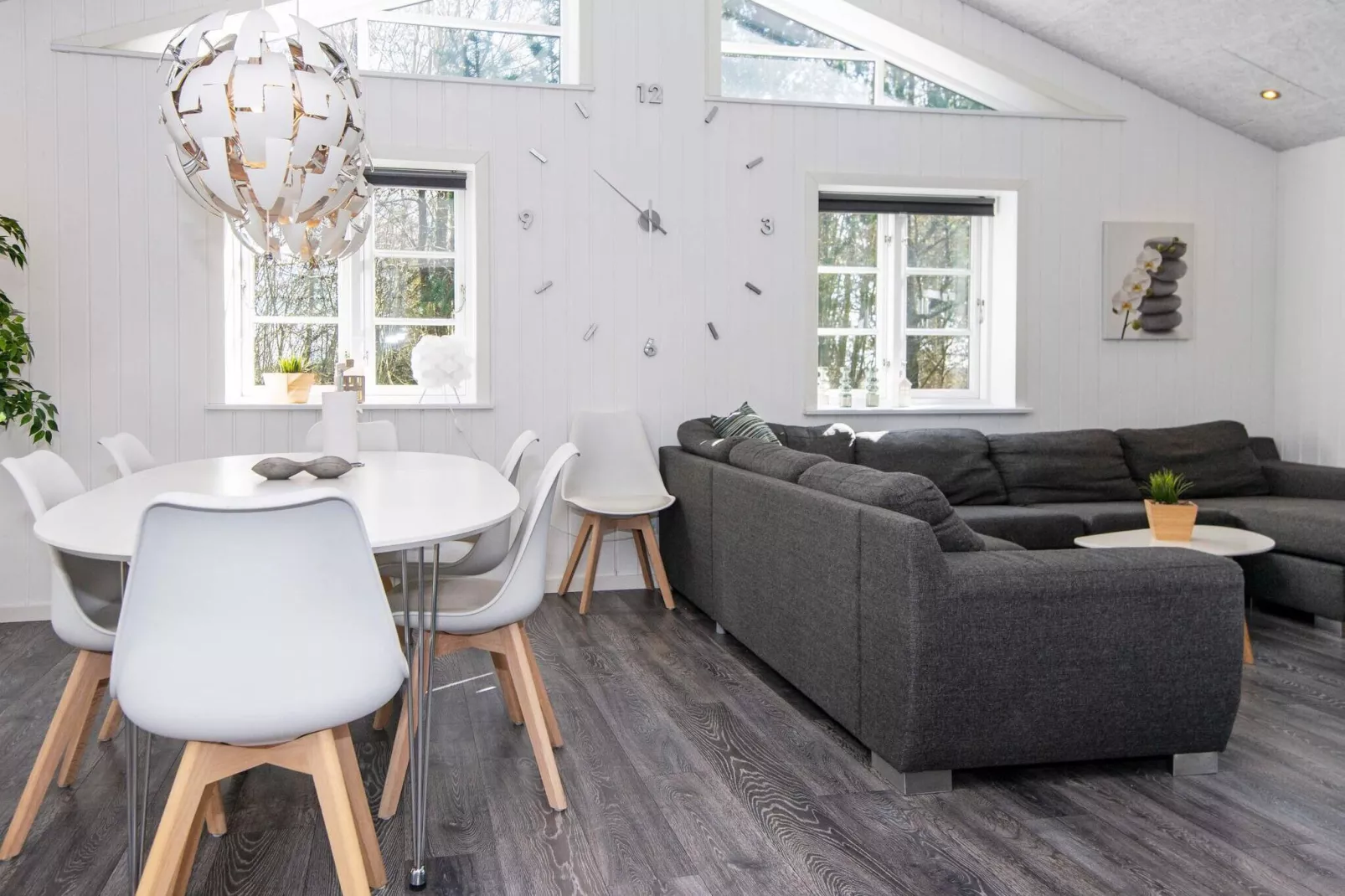 8 person holiday home in Ringkøbing
