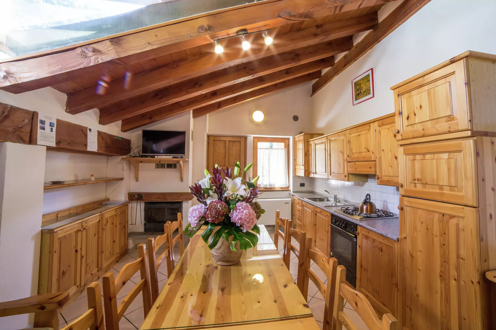 Chalet Antey Penta-Dining room