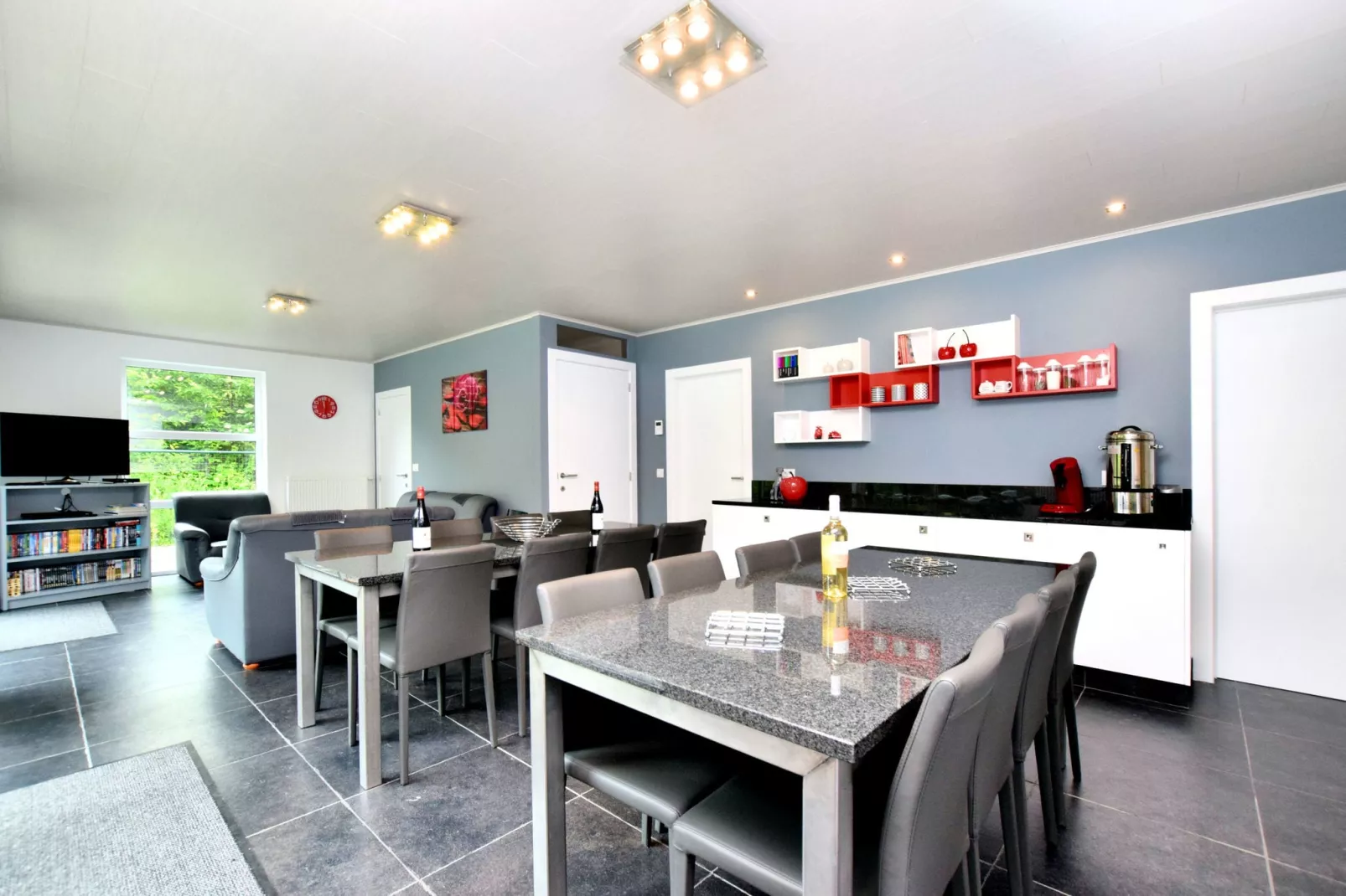 Lisière du Bois-Dining room