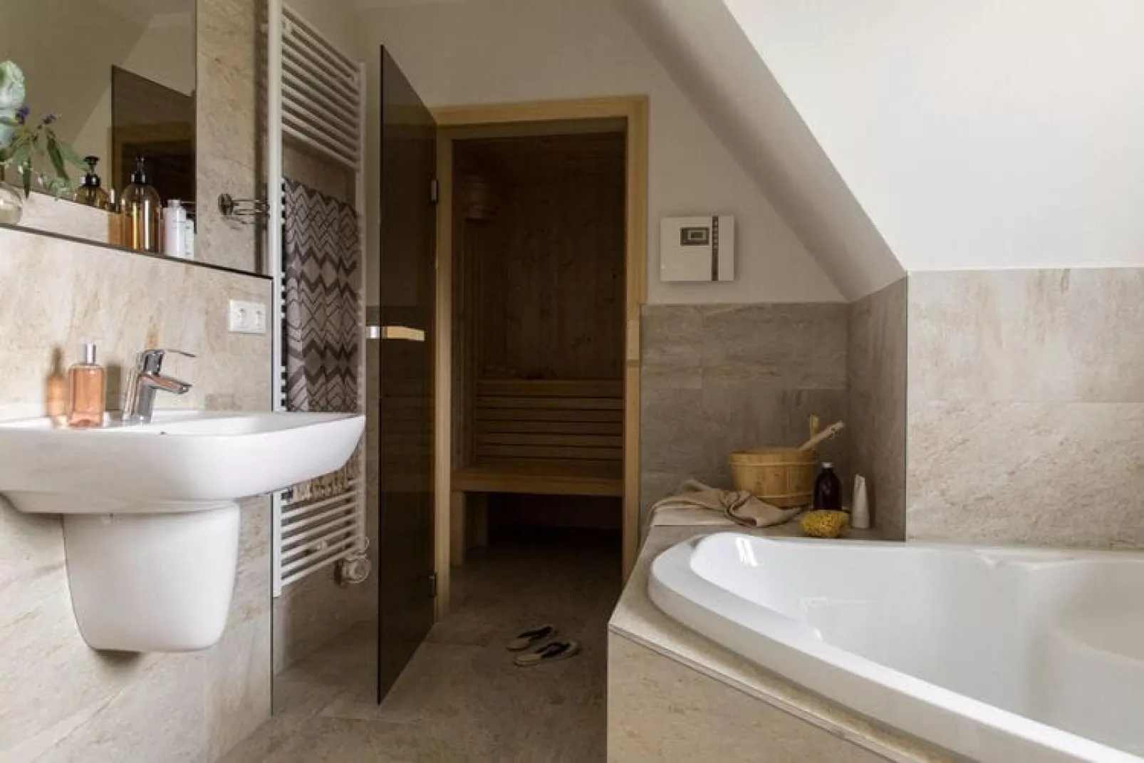 Seeschwalbe10-Bathroom