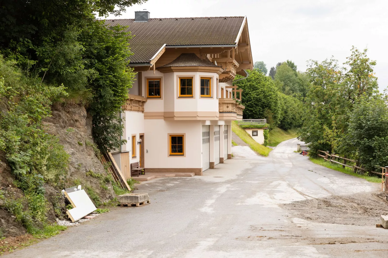 Schlossblick-Exterior summer