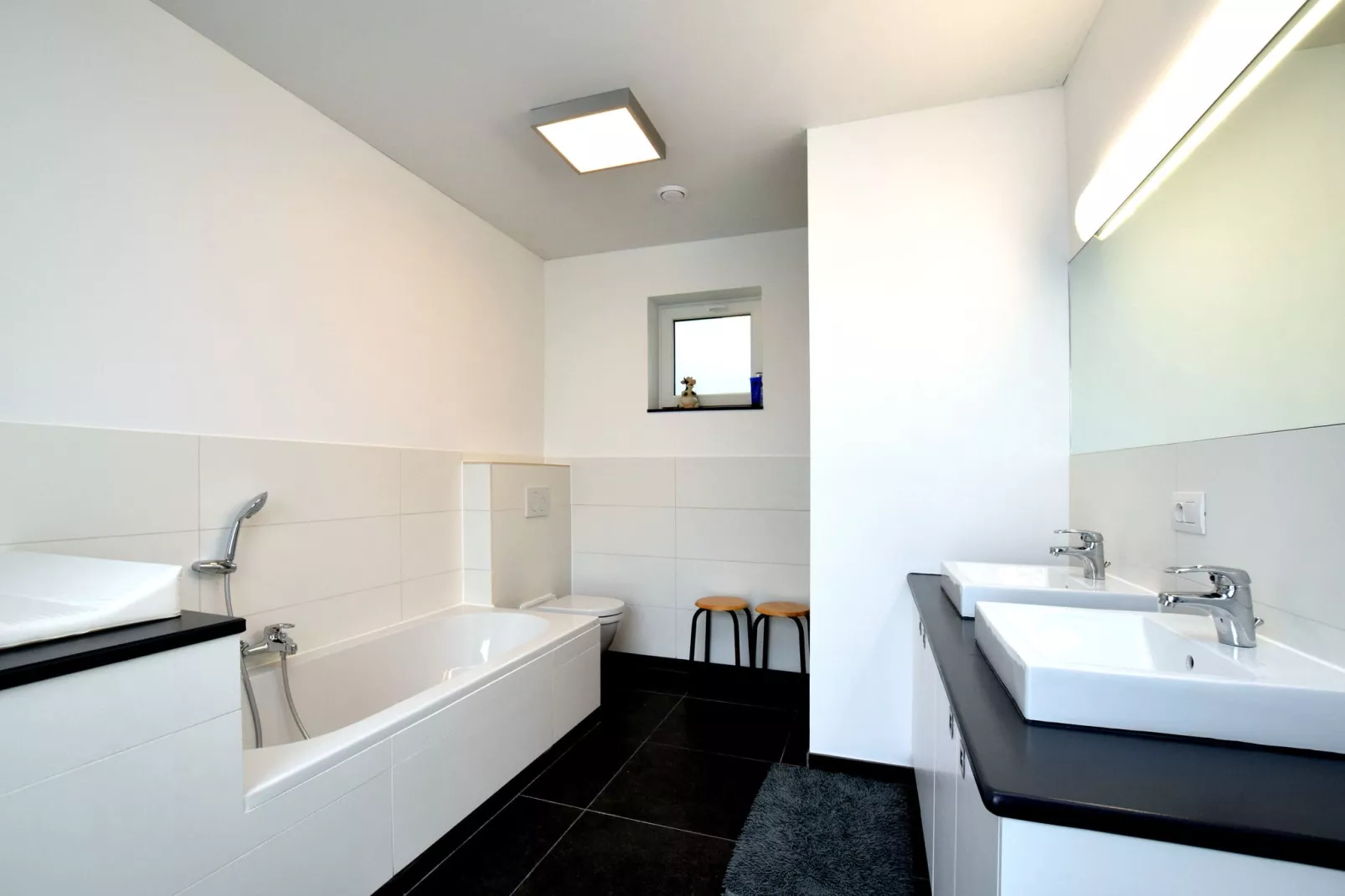 Lisière du Bois-Bathroom