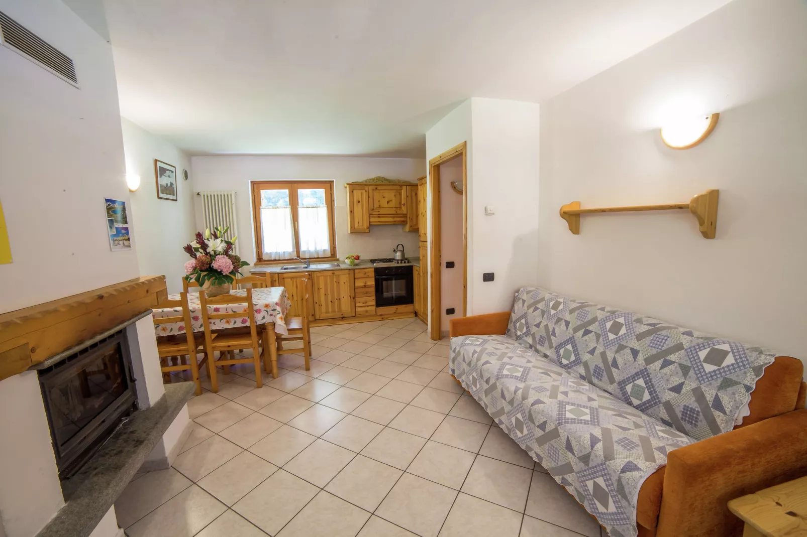 Gran Becca Bilo-Living room