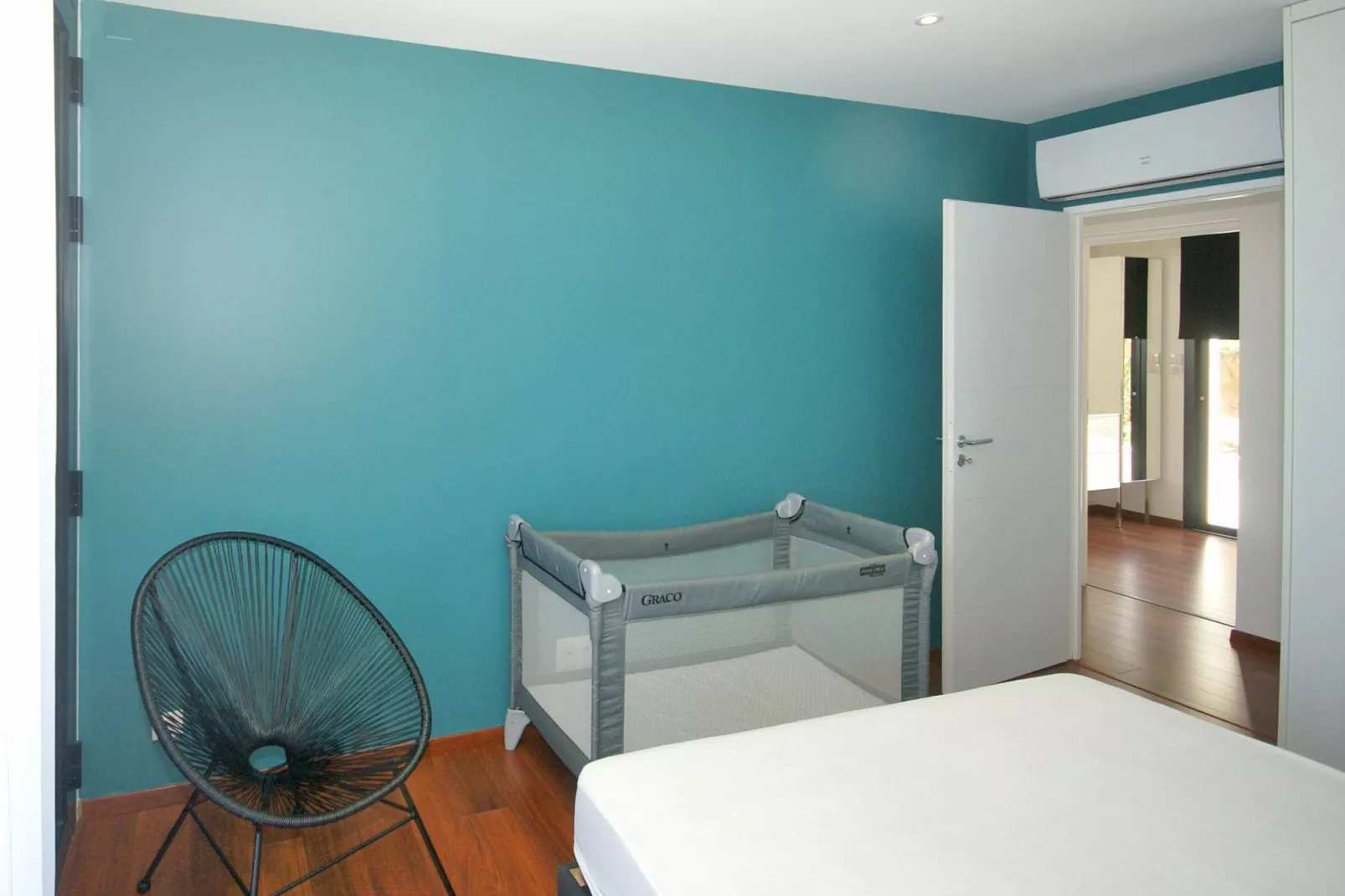 Seaview-Bedroom