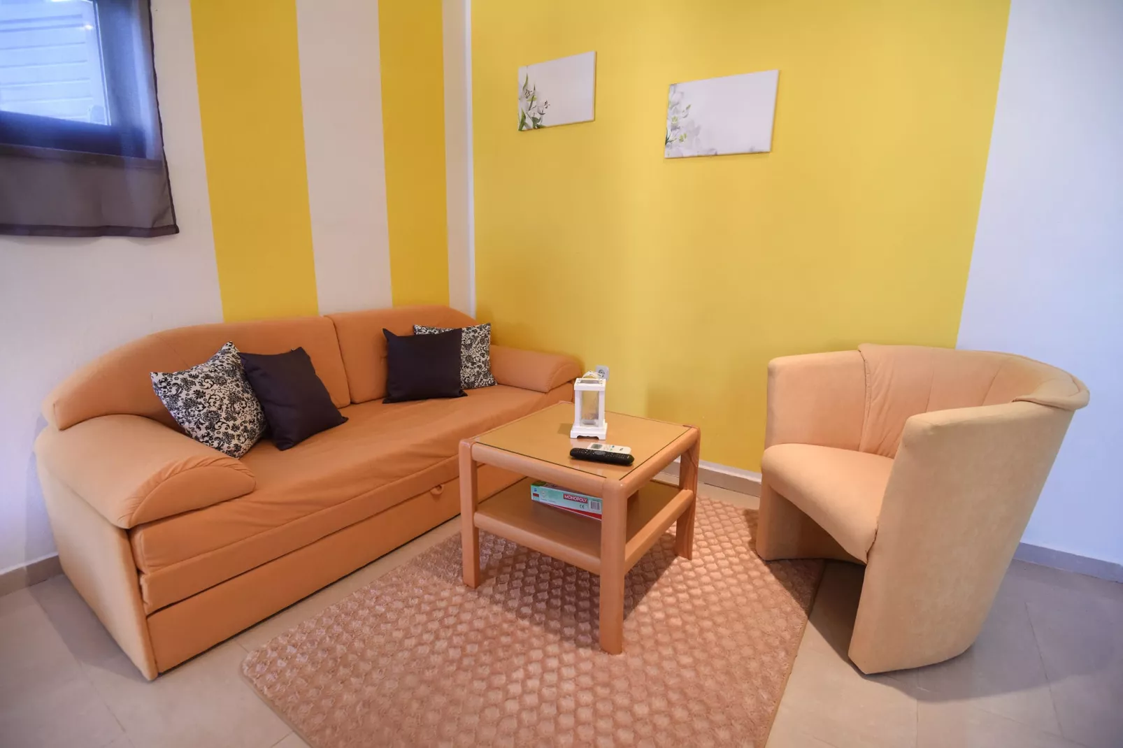 Waterfront apartment Danijela-Living room