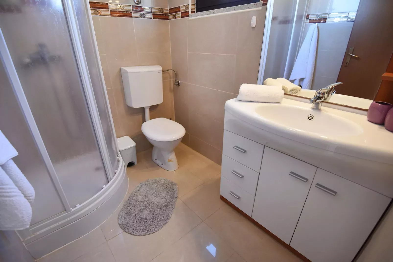 Waterfront apartment Danijela-Bathroom