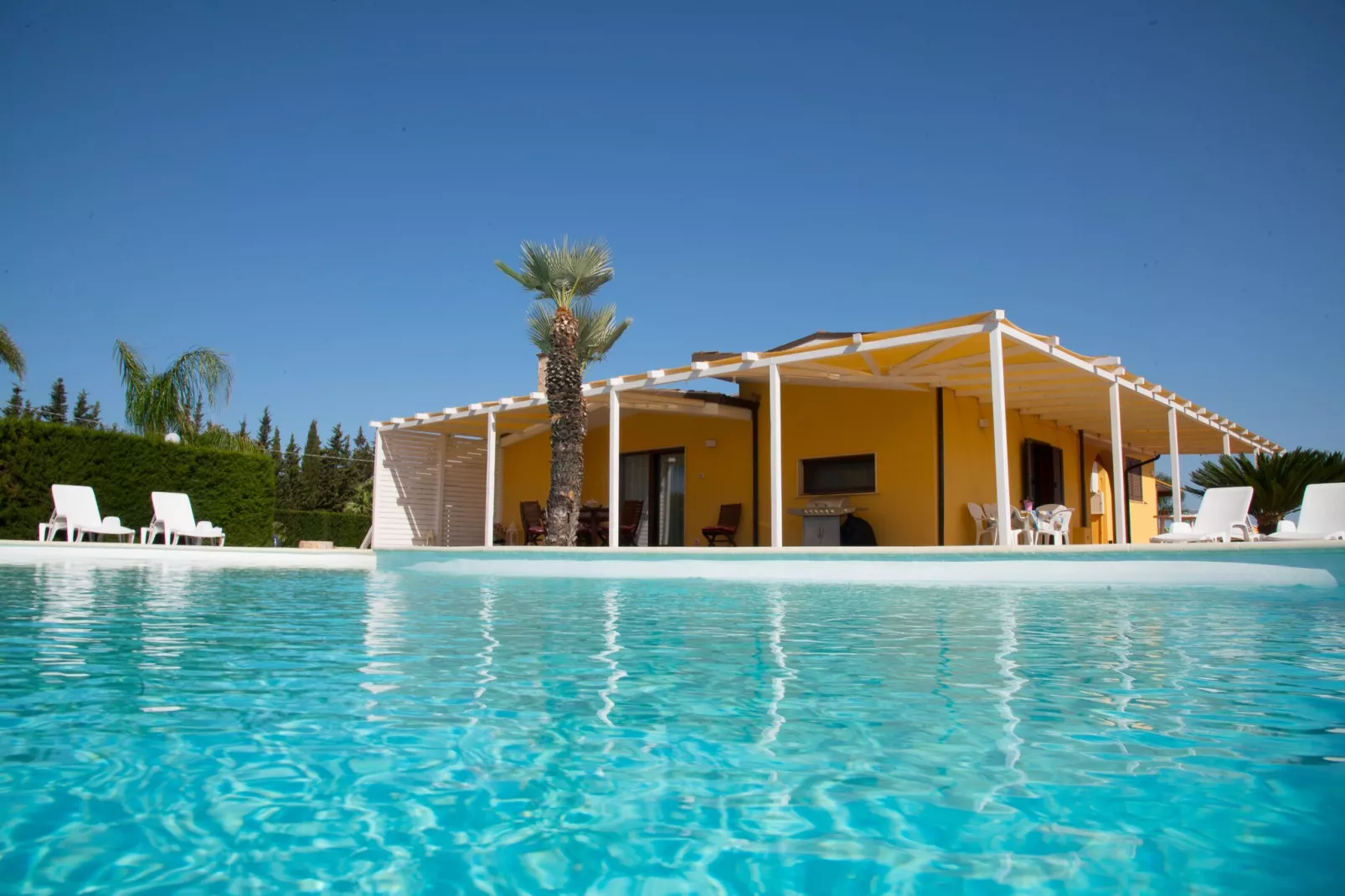 Villa Nereide-Exterior summer