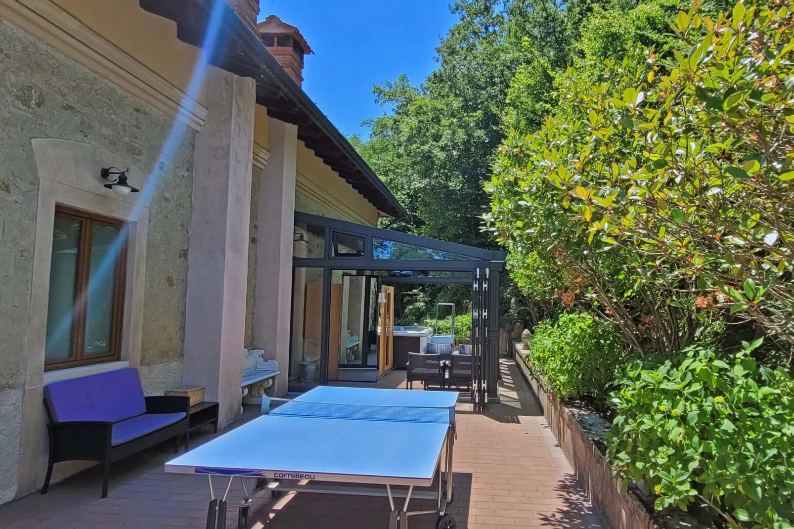 Gualtierottivilla-Terrace balcony