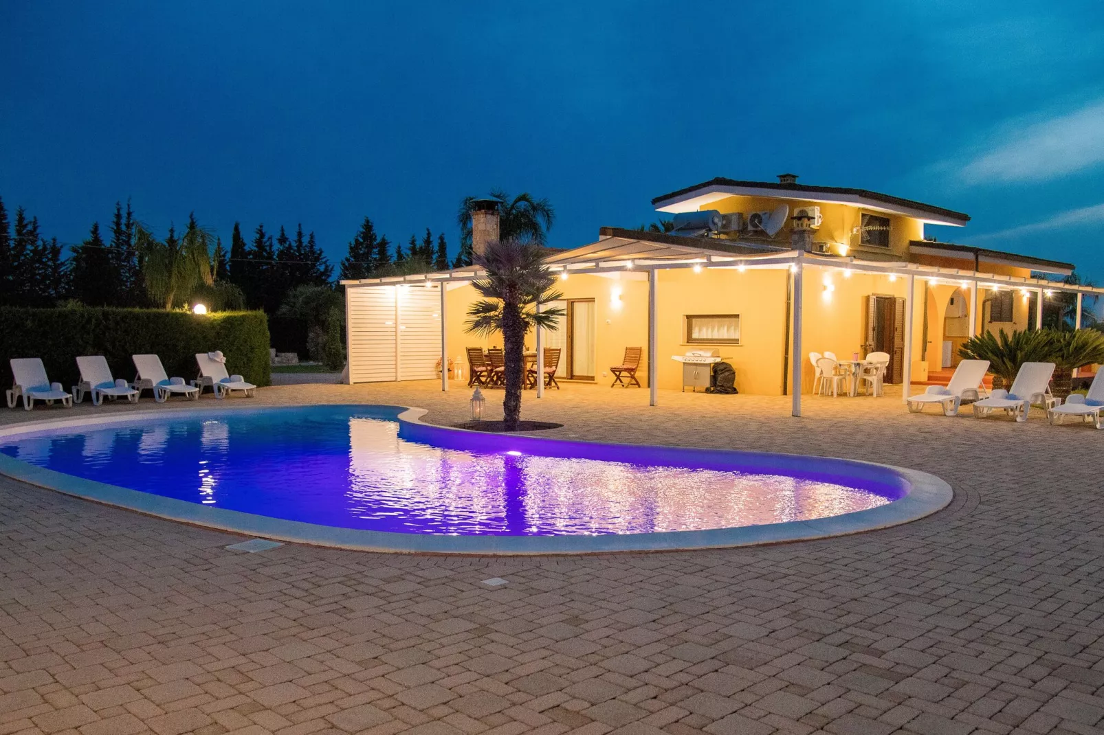 Villa Nereide-Exterior summer