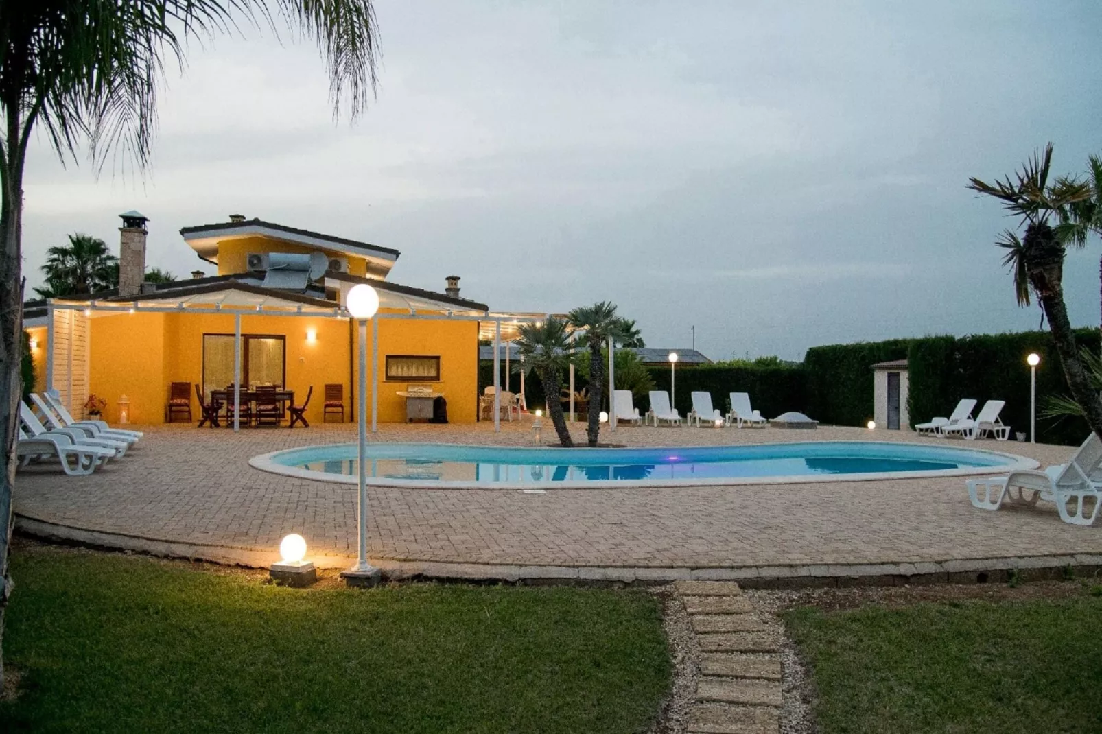 Villa Nereide-Exterior summer
