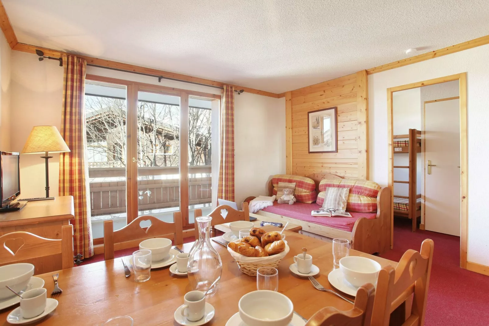 Résidence Le Village 3-Dining room